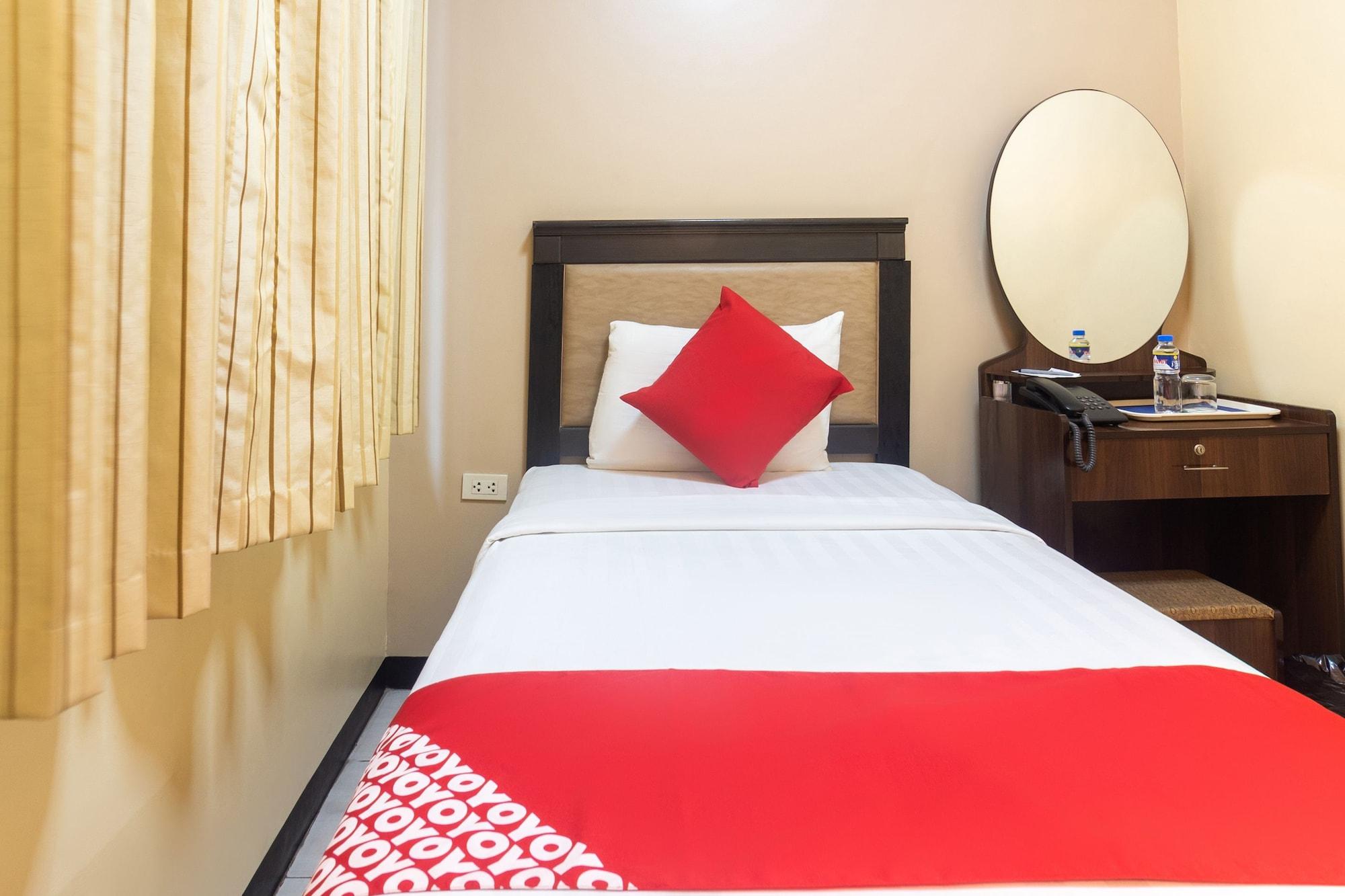 Oyo 187 The Maxwell Hotel Cebu Exterior foto