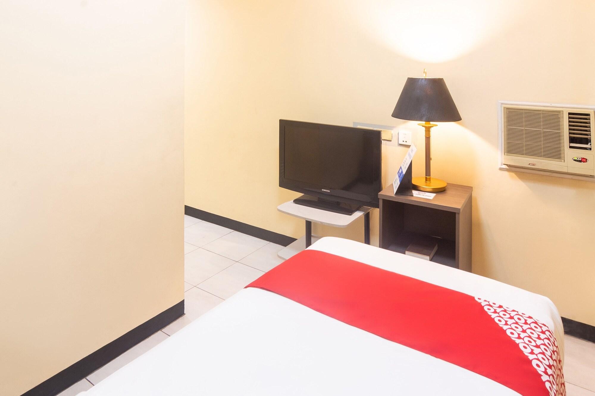 Oyo 187 The Maxwell Hotel Cebu Exterior foto
