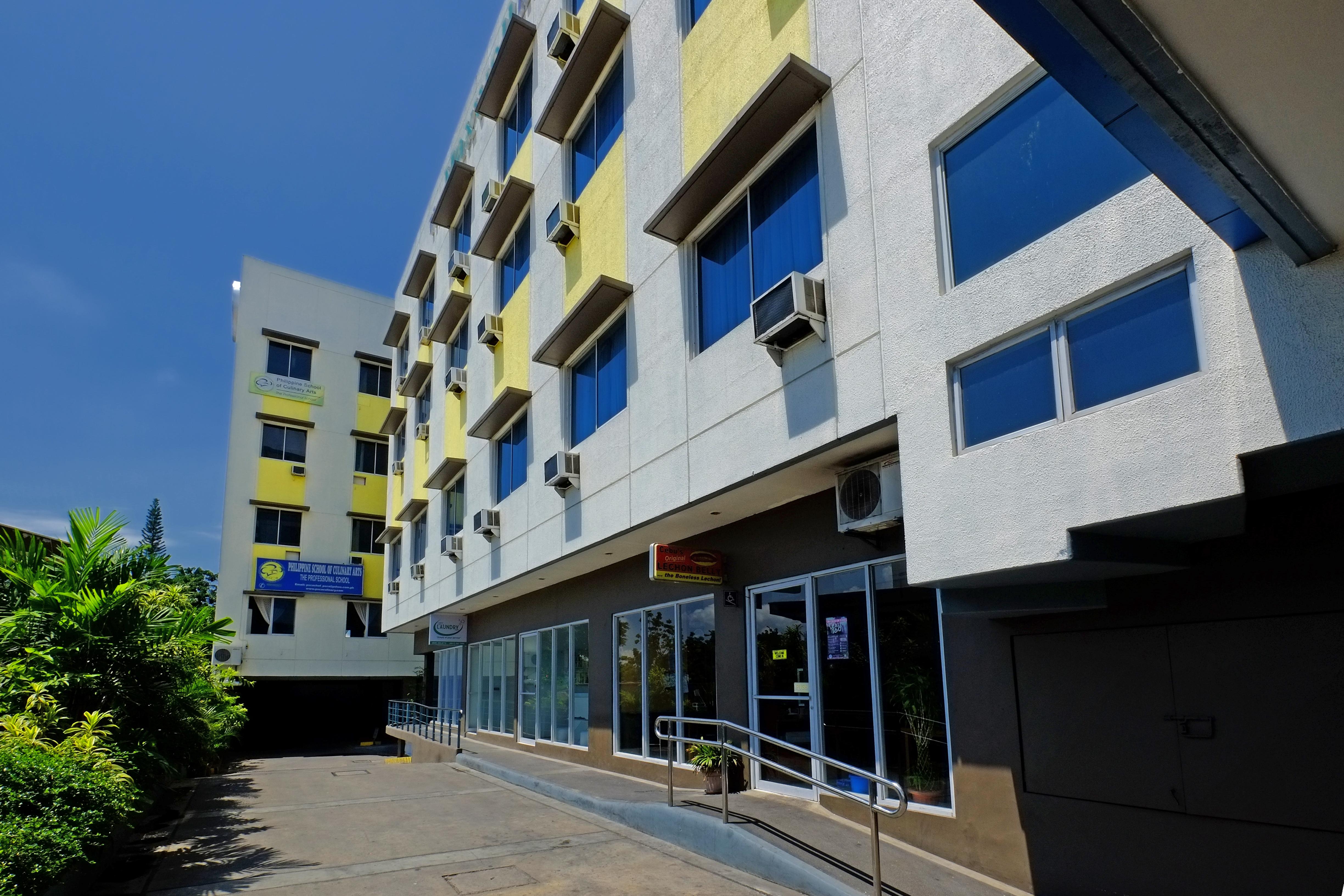 Oyo 187 The Maxwell Hotel Cebu Exterior foto